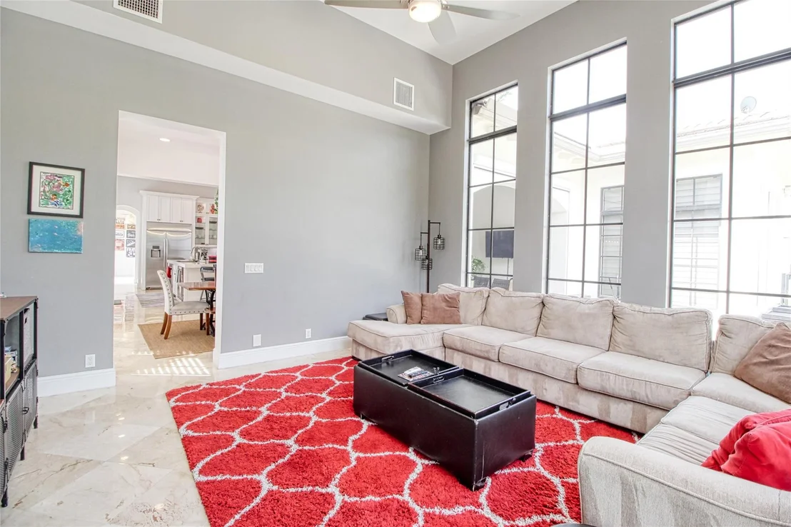 Photo of 9481 Eden Manor