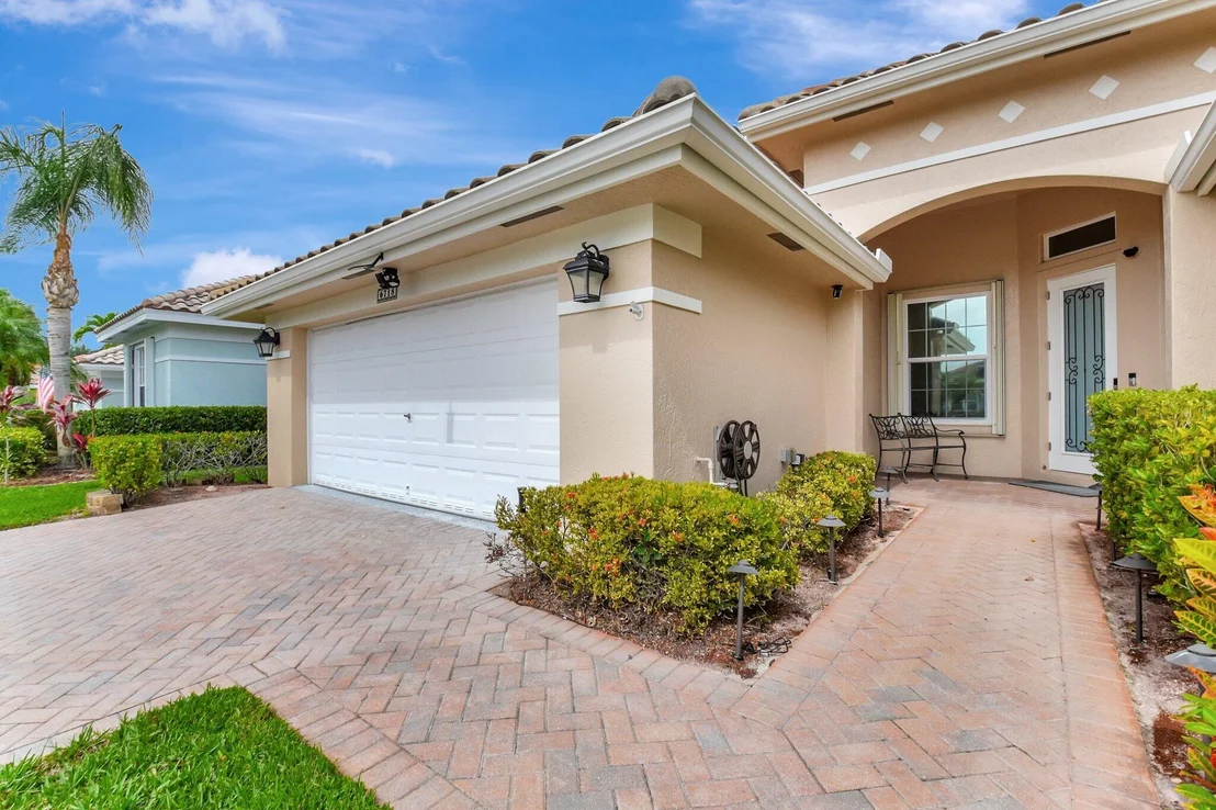 Photo of 6718 Jog Palm Drive
