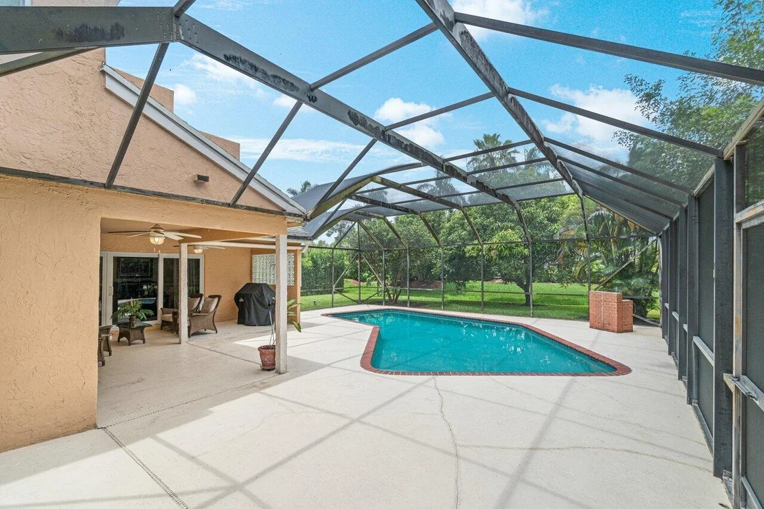 Photo of 22075 Flower Drive