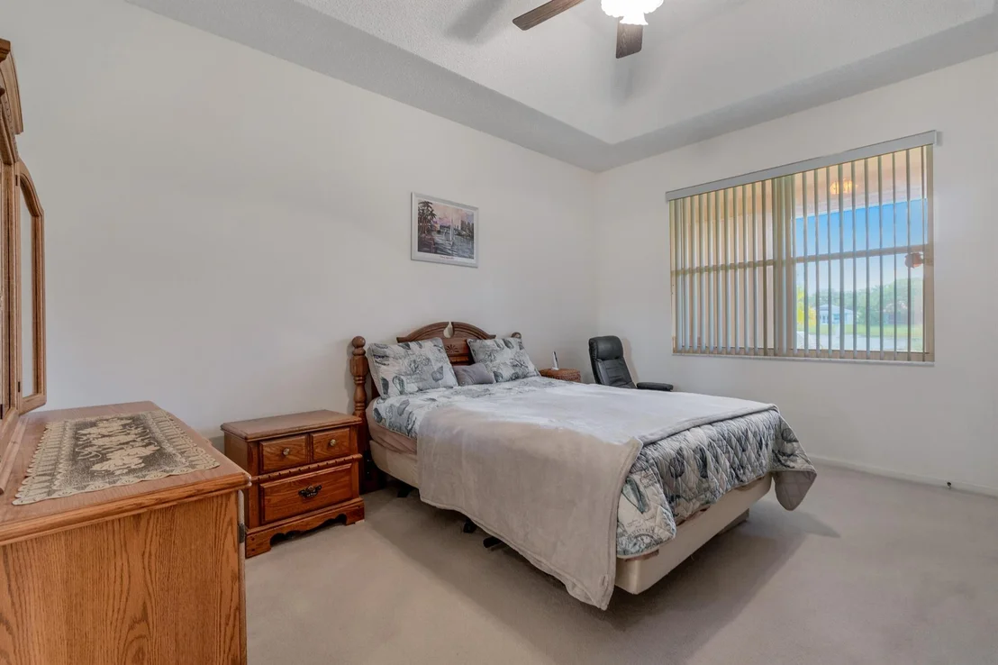 Photo of 10827 Madison Drive