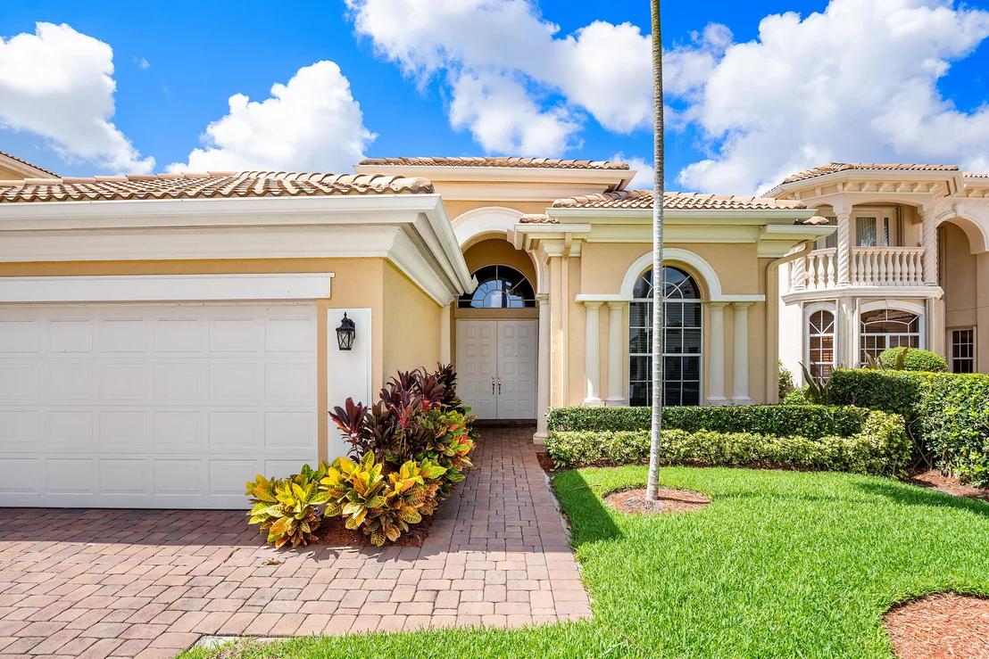 Photo of 8102 Valhalla Drive