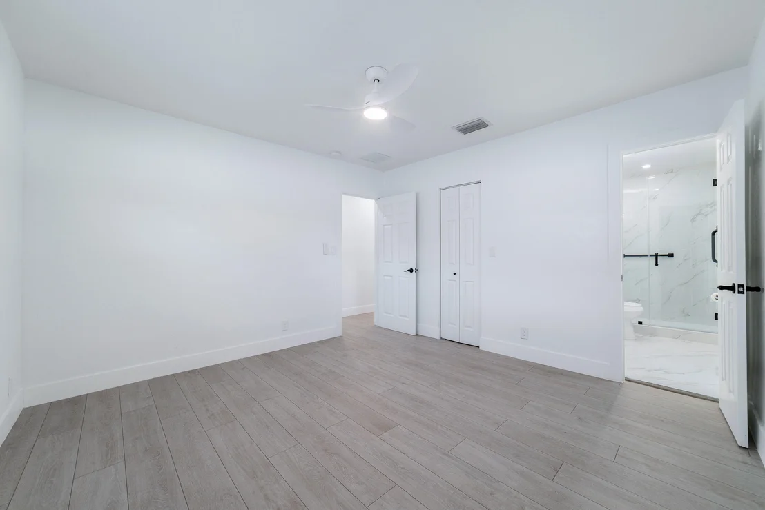 Photo of 6335 Southgate Boulevard