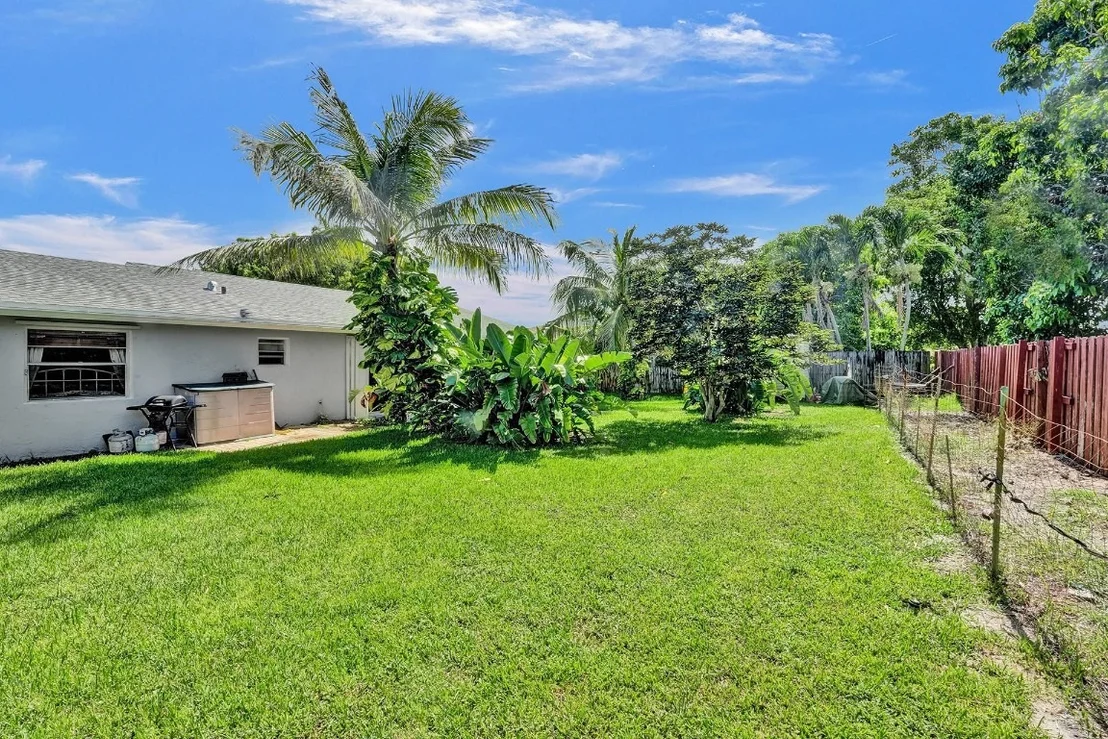 Photo of 9695 Oregon Road