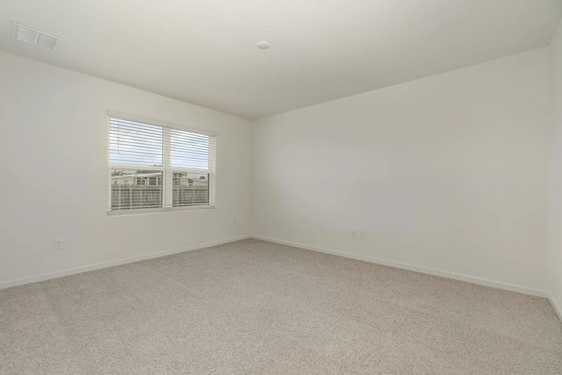 Photo of 461 Seafoam Circle