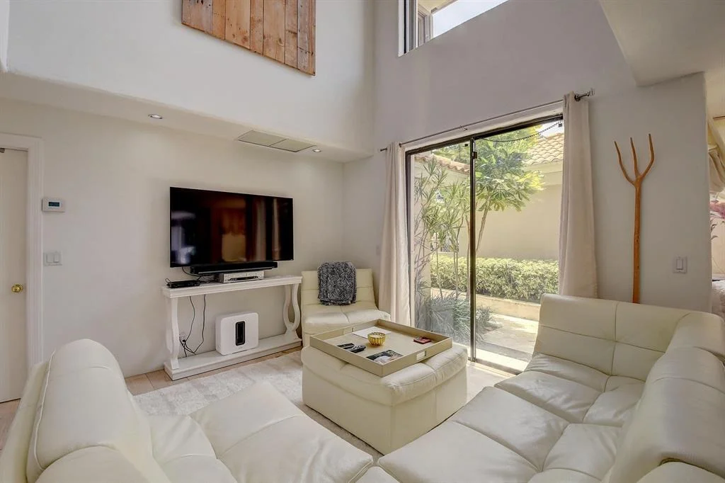 Photo of 2185 NW 60th Road