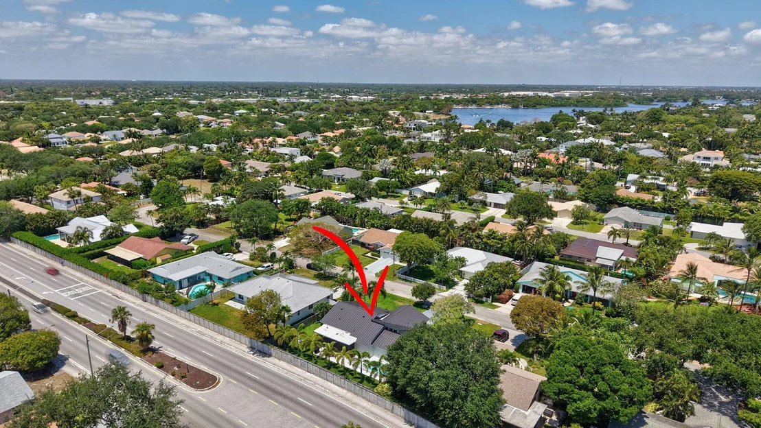 Photo of 620 Enfield Road