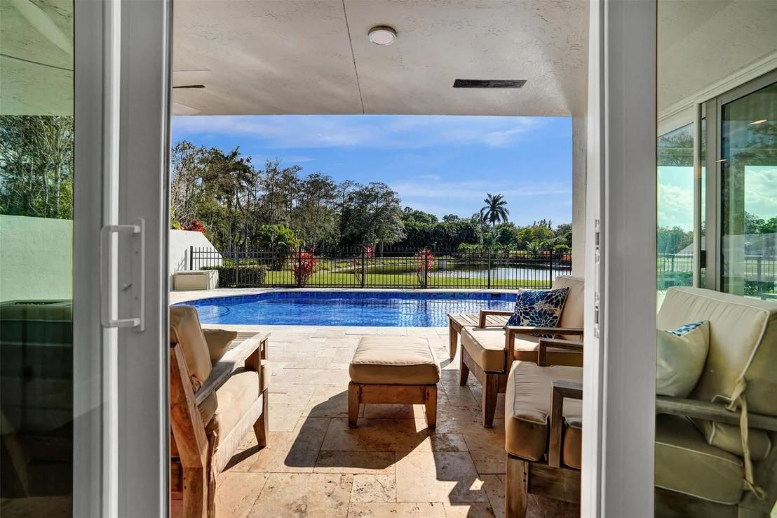 Photo of 21464 Bridge View Drive