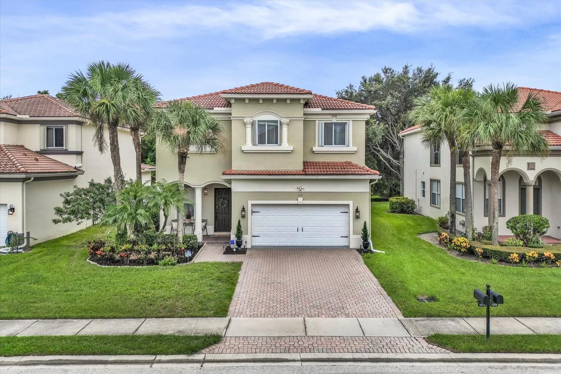 Photo of 1070 Grove Park Circle