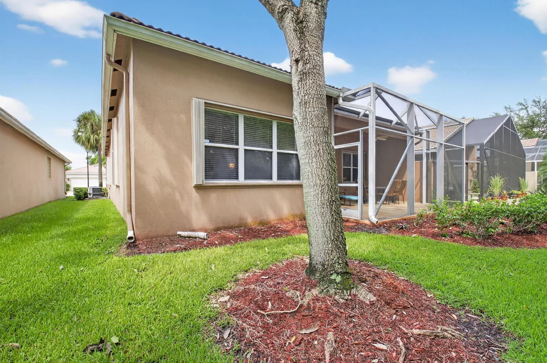 Photo of 6584 Via Alfieri