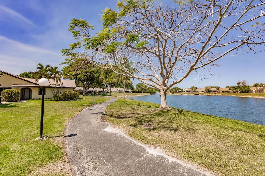 Photo of 23398 Barlake Drive