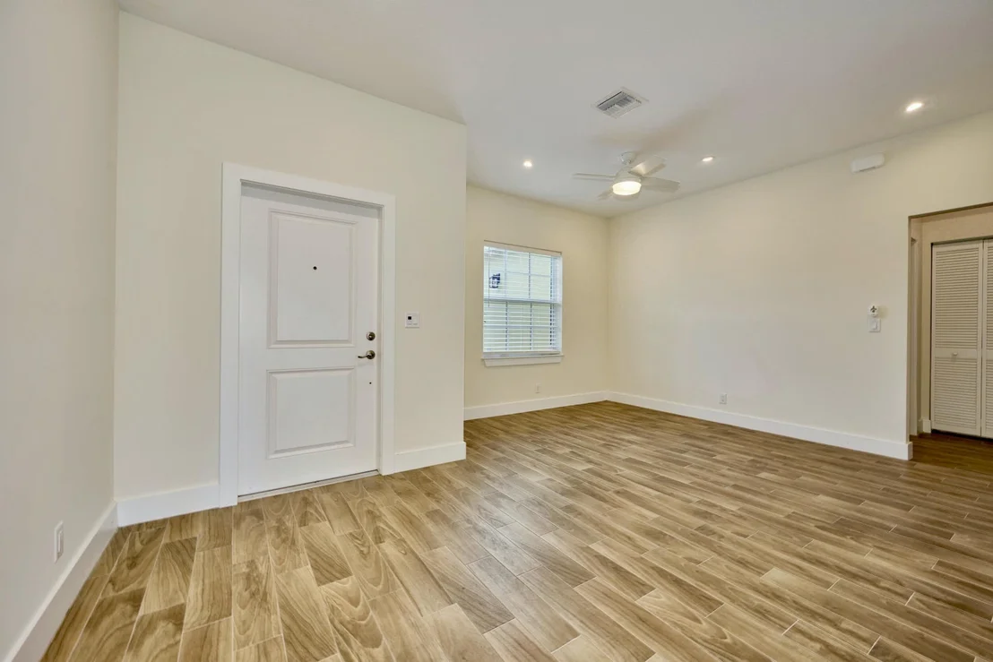 Photo of 2037 Bridgehampton Terrace