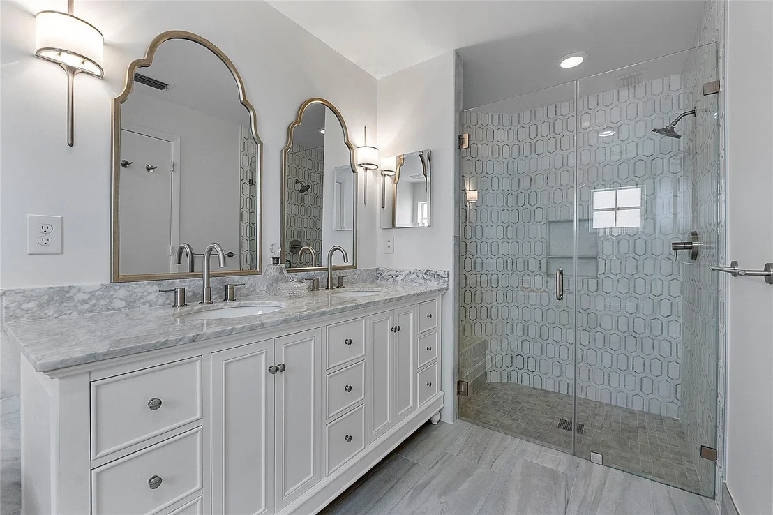 Photo of Unit 0 at 7915 Coral Pointe Drive