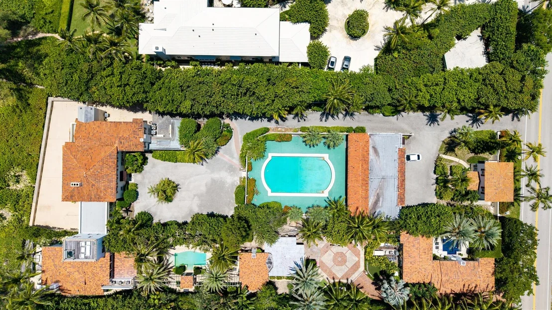 Photo of 1443 N Ocean Boulevard