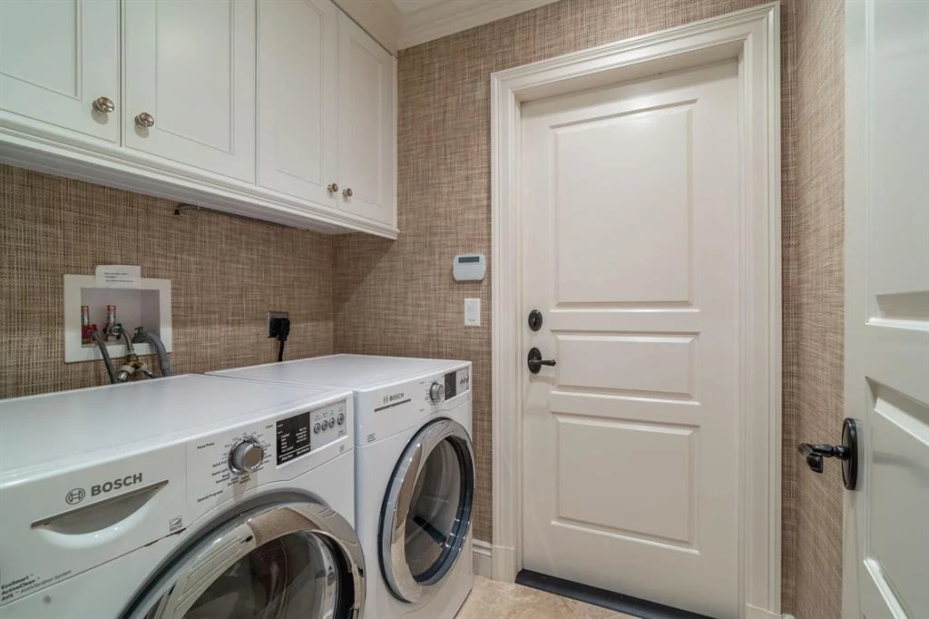 Photo of 272 Tradewind Drive