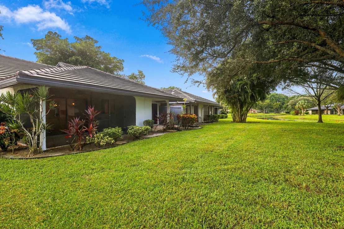 Photo of 5086 Pine Drive