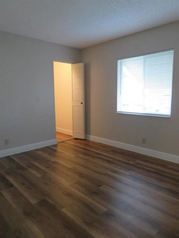 Photo of Unit D1 at 313 Knotty Pine Circle