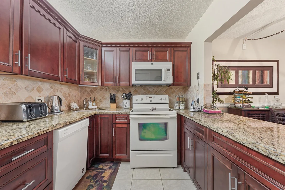 Photo of Unit C1 at 322 Pine Ridge Circle