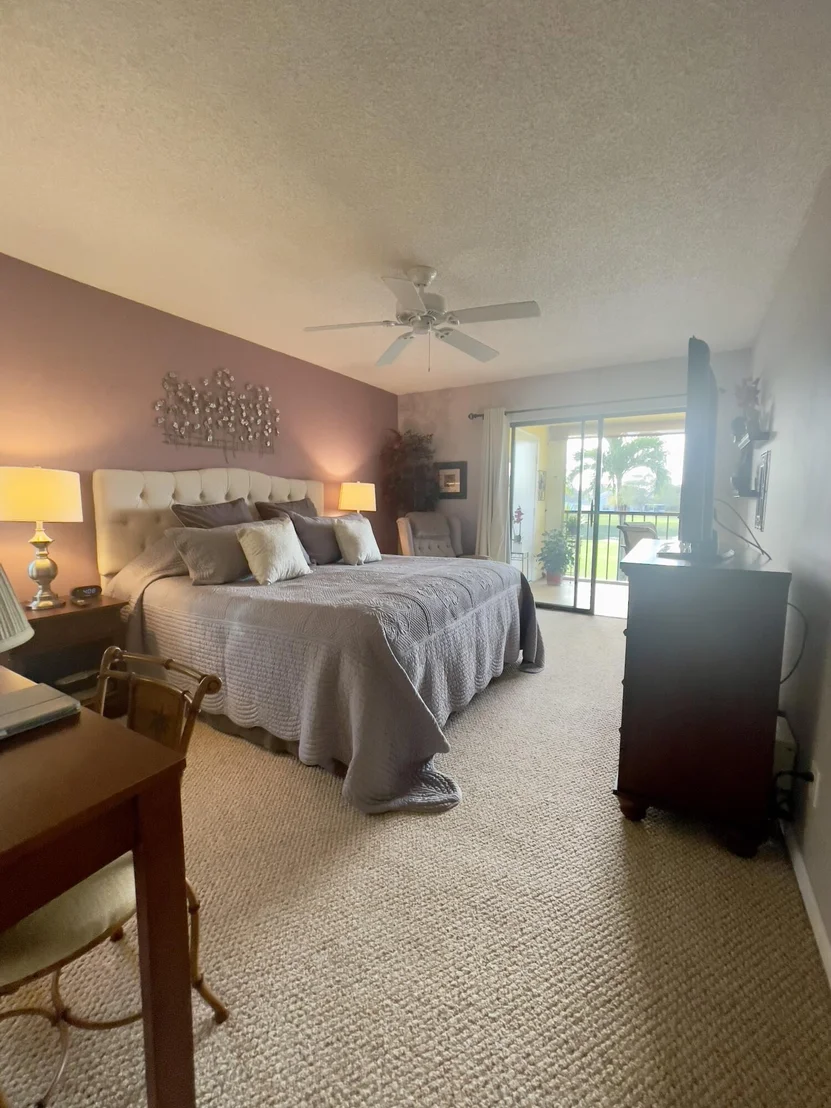 Photo of Unit A at 1092 Keystone Drive