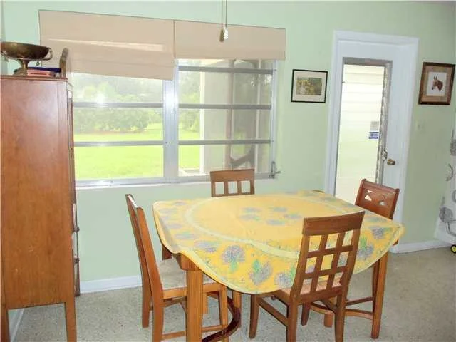 Photo of 92 W Mango Road
