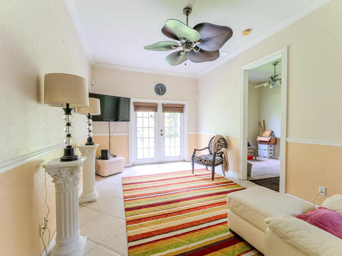 Photo of 409 NW 9th Avenue