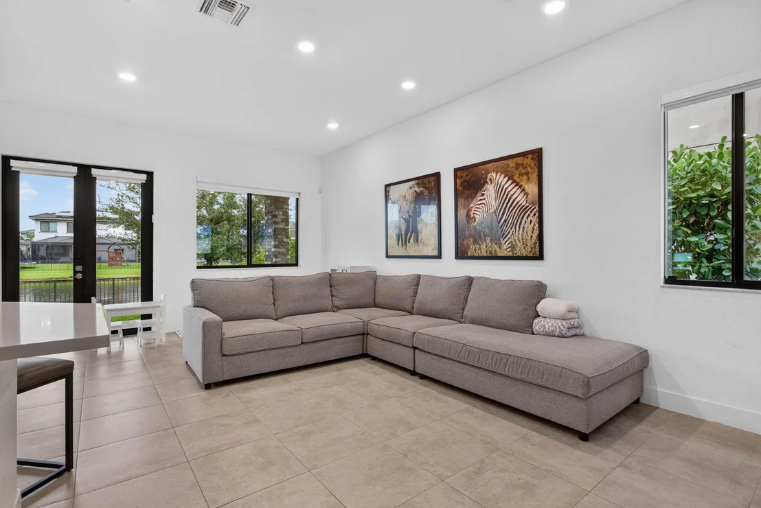 Photo of 10785 PACIFICA Way
