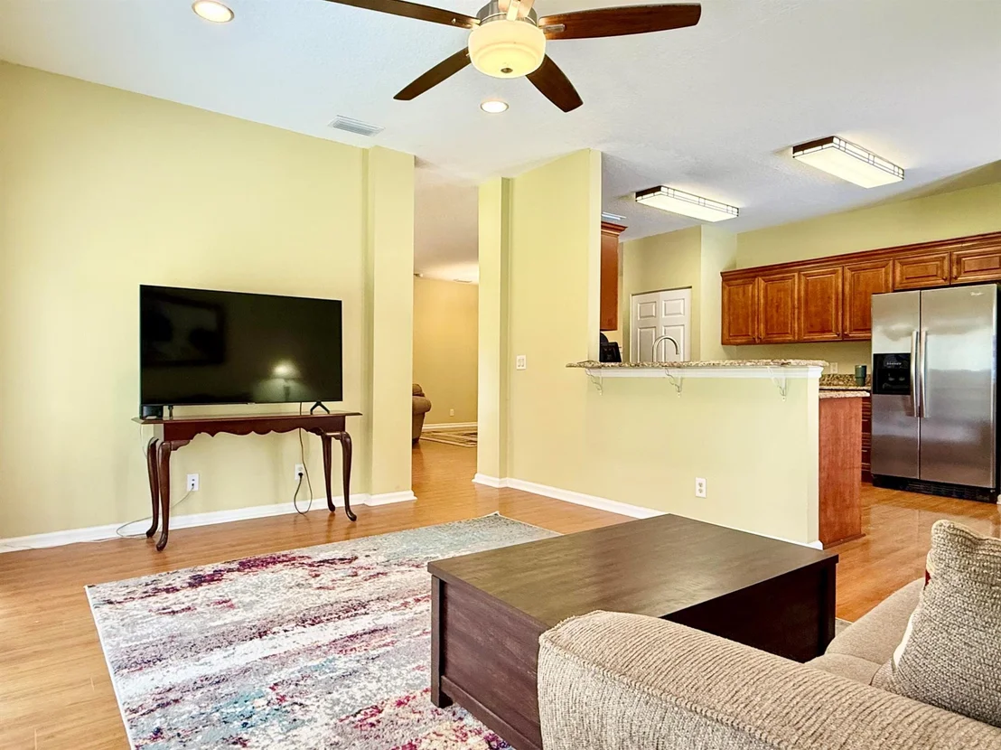 Photo of 13268 151 Lane N