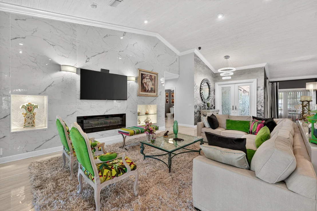 Photo of 7205 MANDARIN Drive