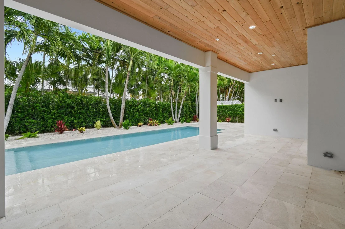 Photo of 3367 Cove Road