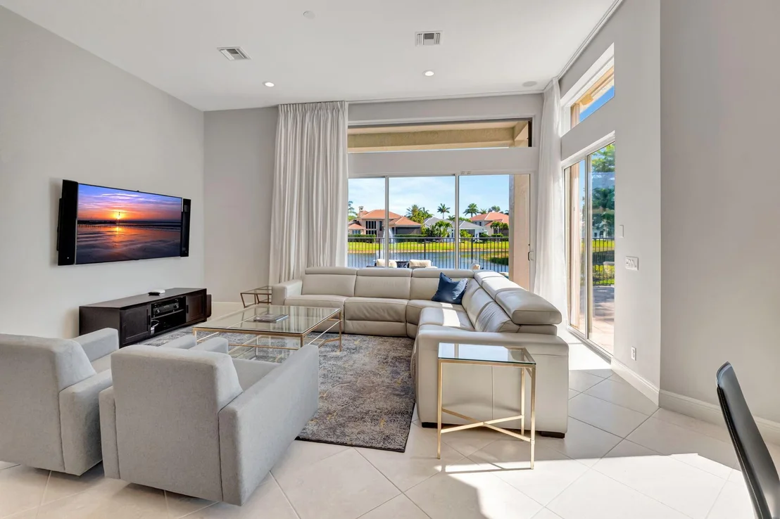 Photo of 6815 Royal Orchid Circle