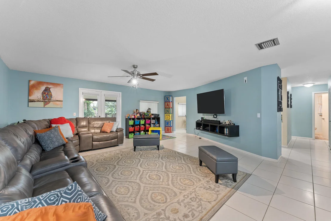Photo of 56 W Rubber Tree Drive