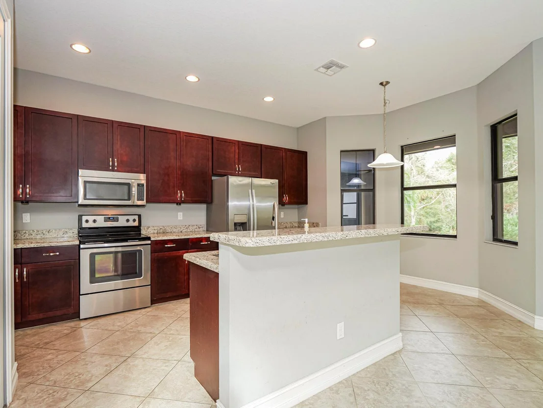 Photo of 4124 56th Lane