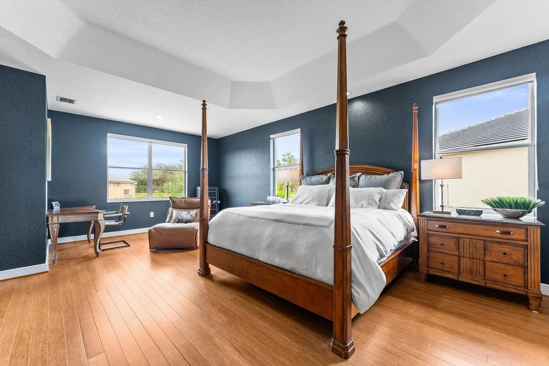Photo of 19335 Skyridge Circle