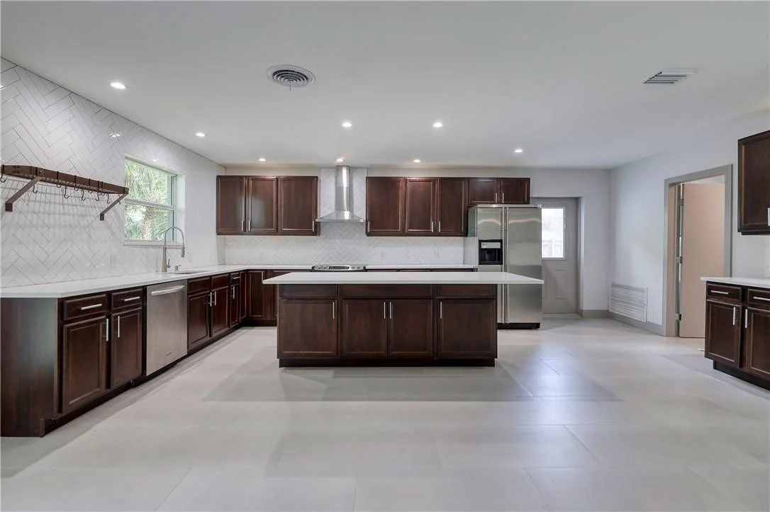 Photo of 72 W Palm Drive