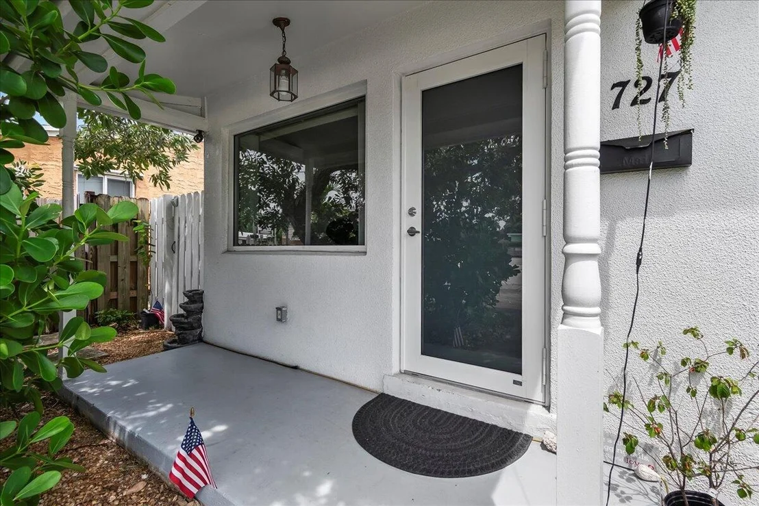 Photo of 727 Bunker Road