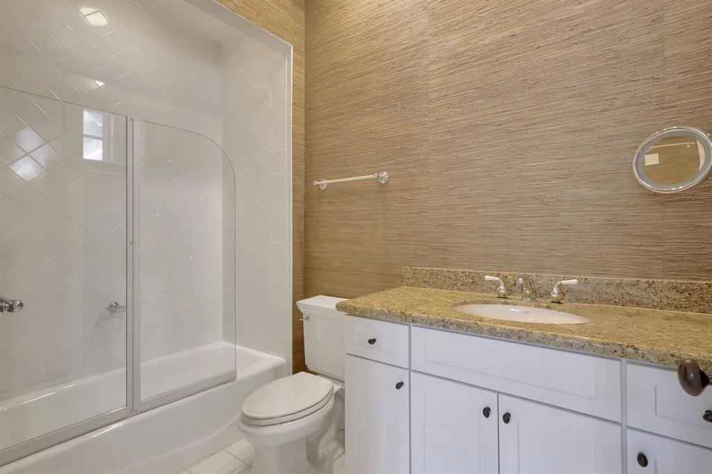 Photo of 551 White Pelican Circle