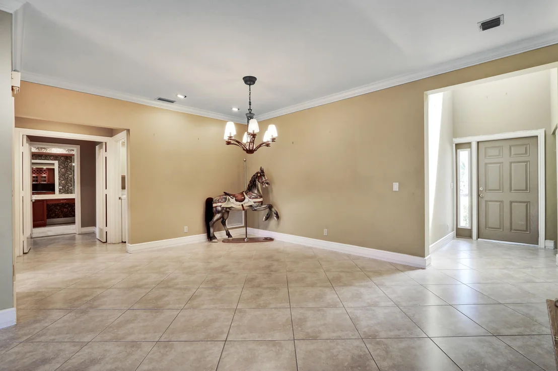 Photo of 601 Captains Way