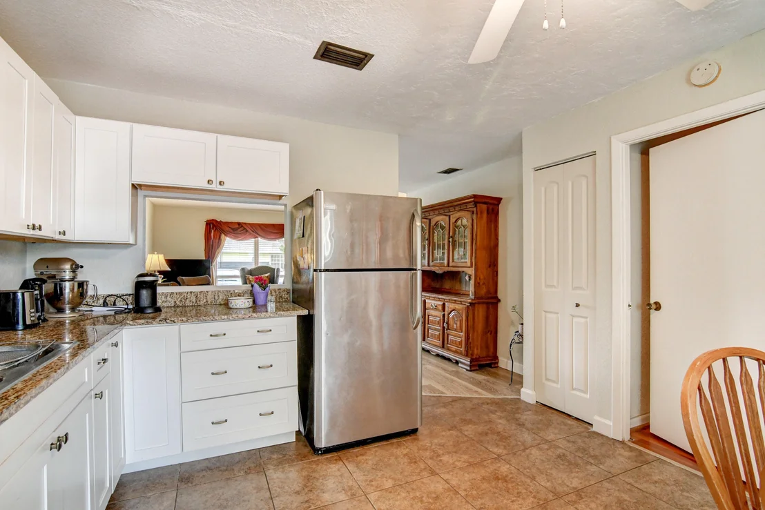Photo of 6194 Moonbeam Drive
