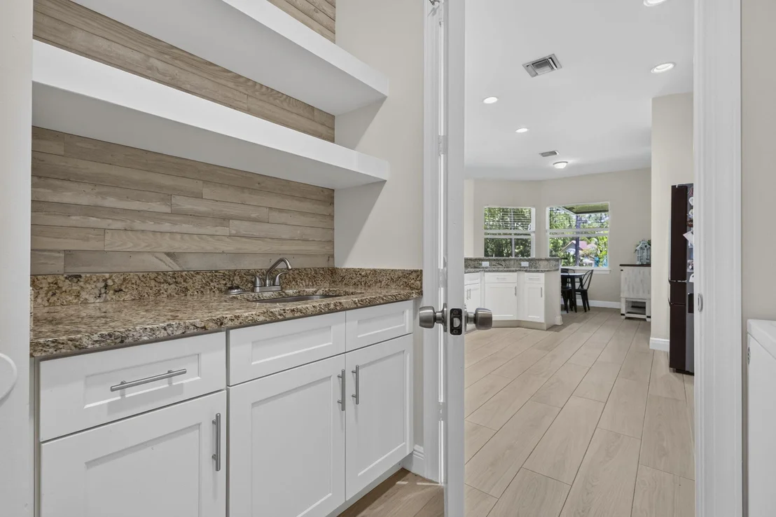 Photo of 17519 Tangerine Boulevard