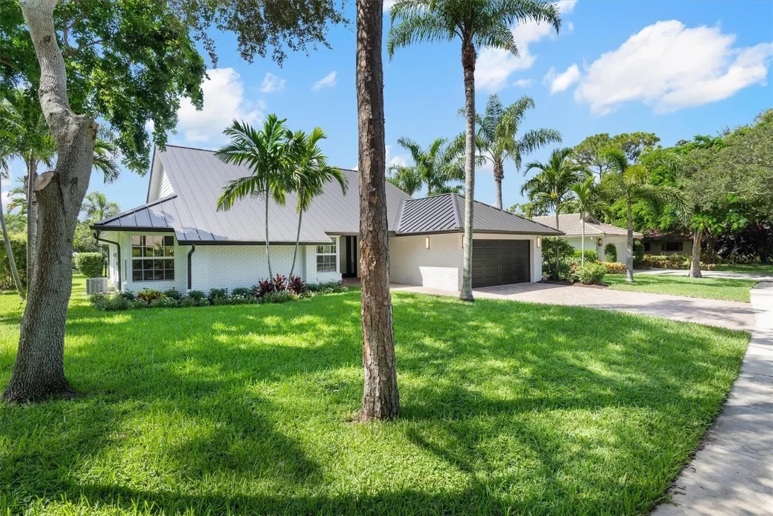 Photo of 3416 Pine Haven Circle