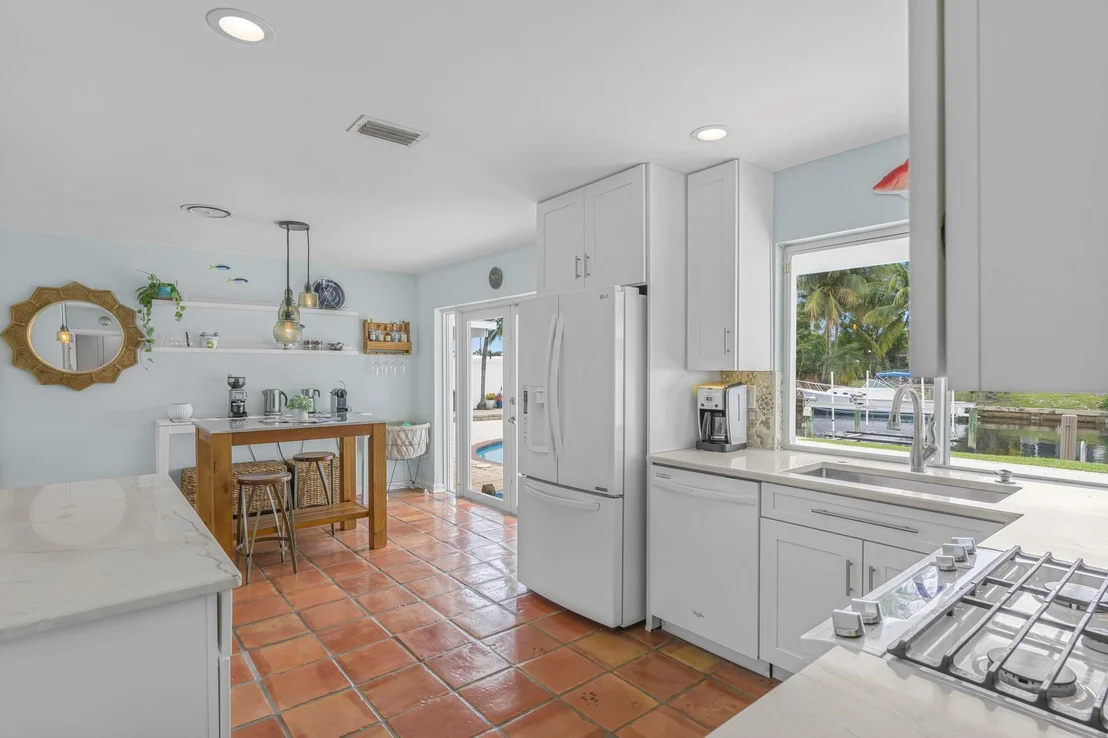 Photo of 250 SE 9th Street