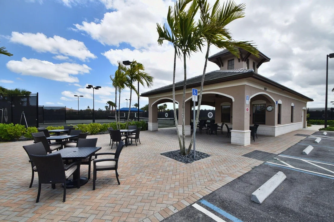 Photo of 12396 Cascade Valley Lane