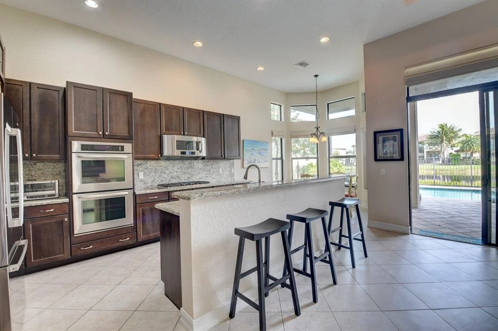 Photo of 16670 Gateway Bridge Drive