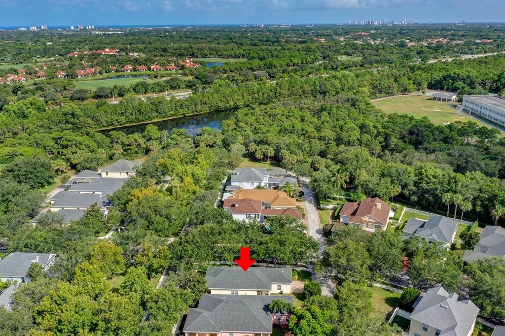 Photo of 180 Paradise Circle