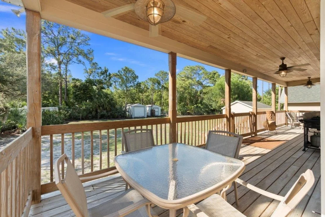 Photo of 405 SE Salerno Road