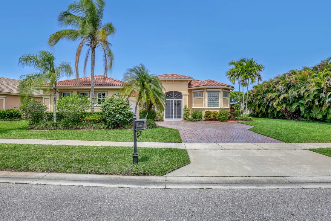Photo of 9466 Lantern Bay Circle