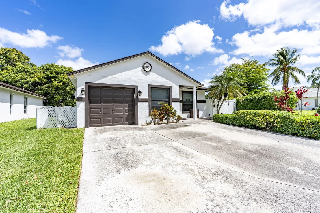 Photo of 5661 Boynton Bay Circle