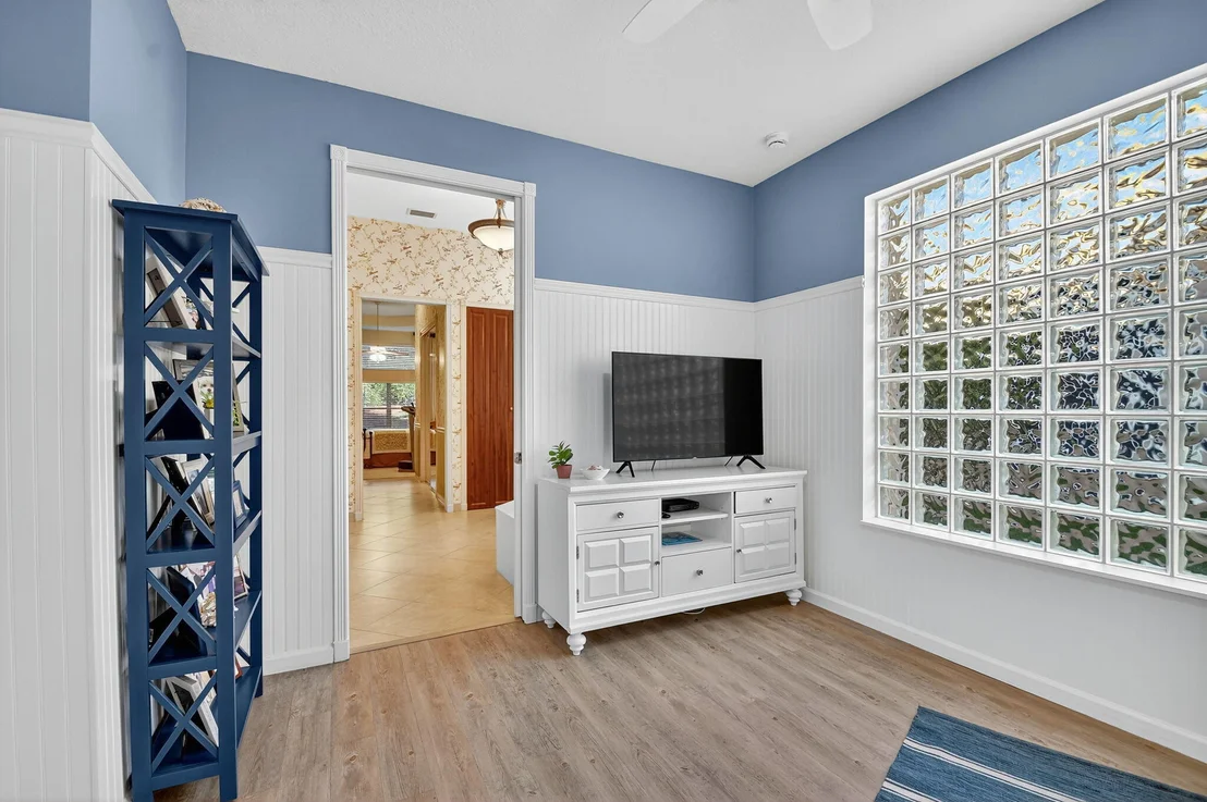 Photo of 7411 Maple Ridge Trail