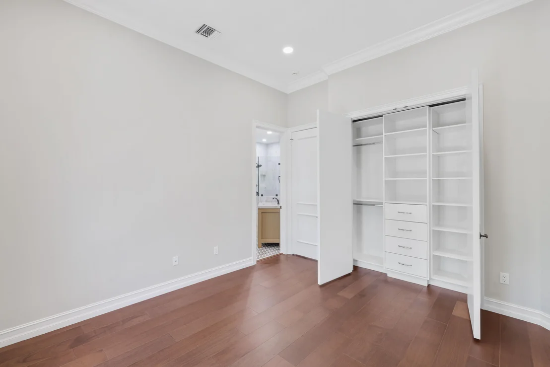 Photo of 723 Marble Way
