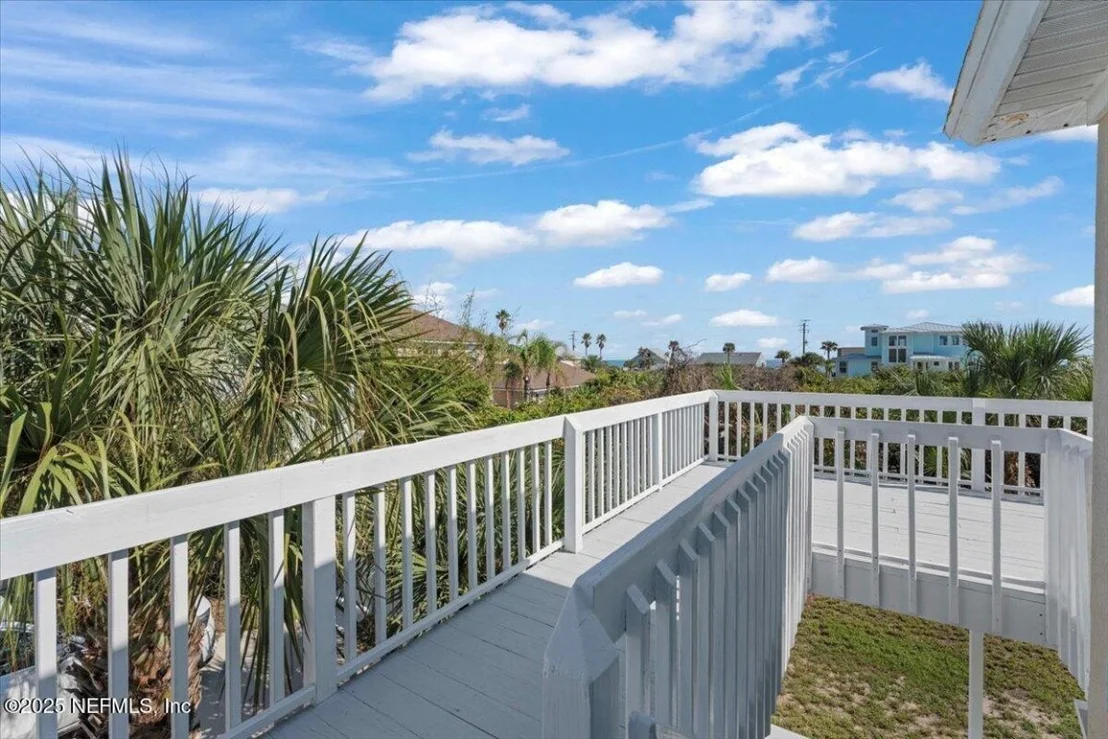 Photo of 132 Beachside Drive