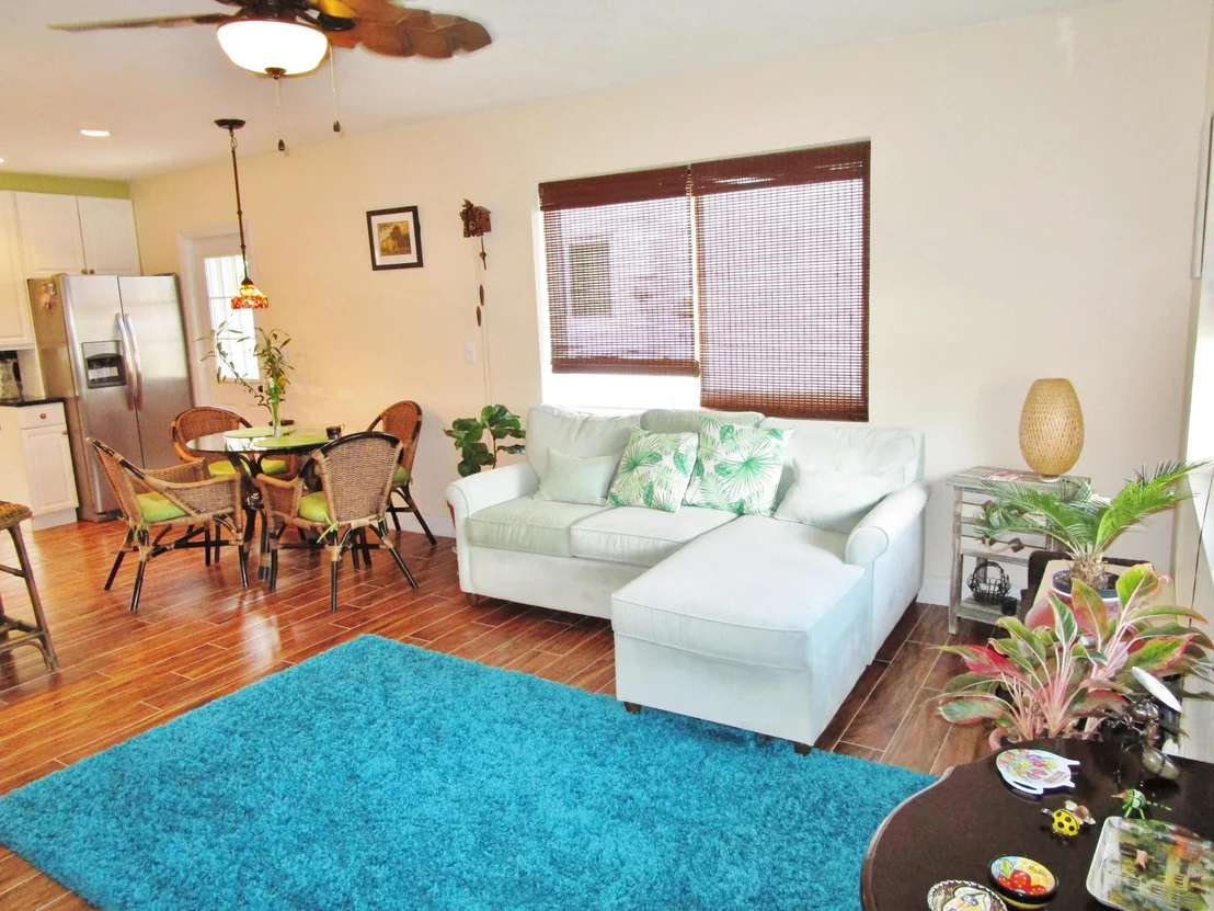 Photo of 1005 NW 68th Terrace